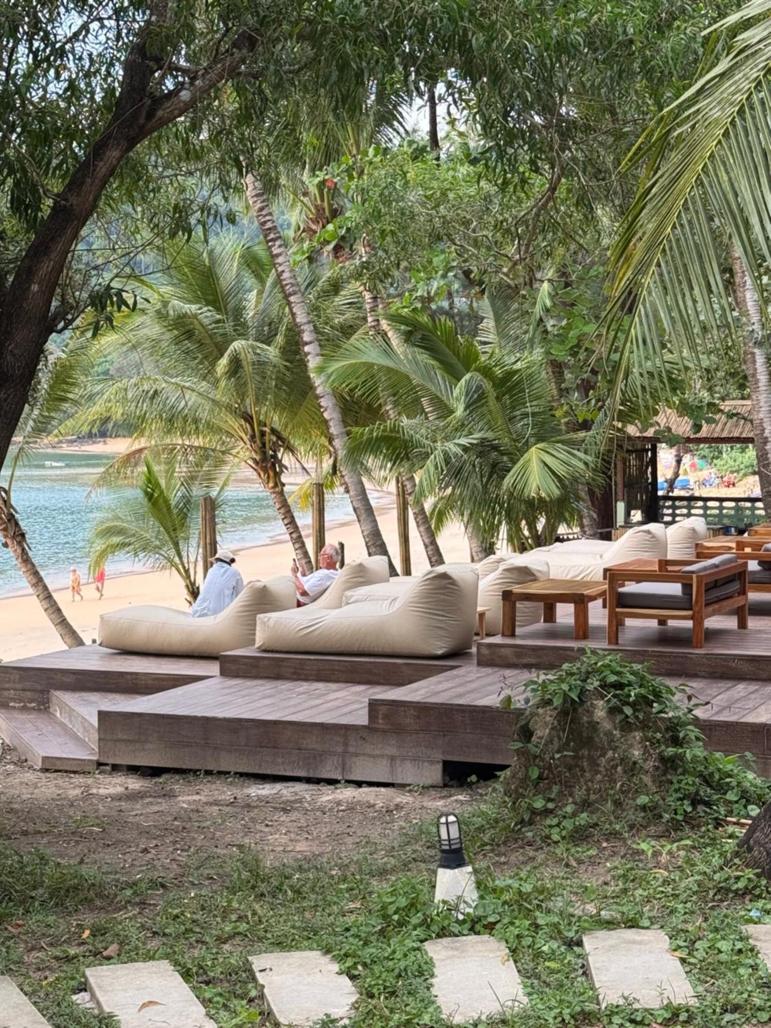 Sunny Cove Beach Resort Koh Phayam Ranong Exterior photo